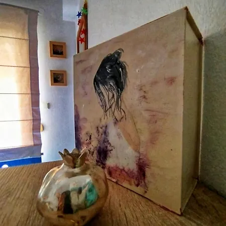 דירה Just Steps From The - Central, Stylish & Comfortable *