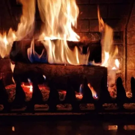 דירה Just Steps From The - Central, Stylish & Comfortable