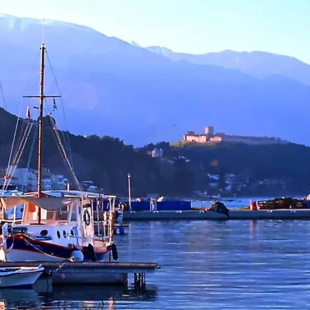 Just Steps From The - Central, Stylish & Comfortable דירה פלטמונס