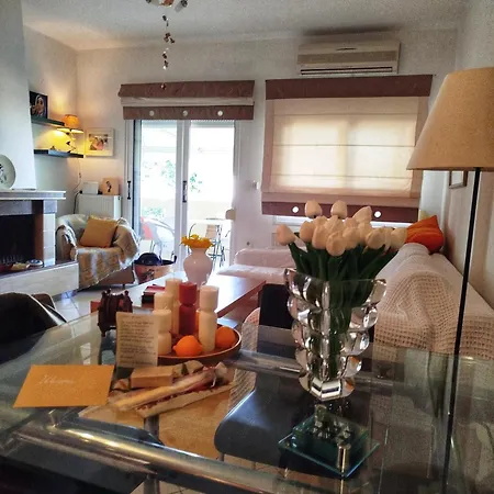 Just Steps From The - Central, Stylish & Comfortable * Платамонас