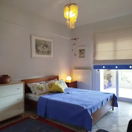 شقة Just Steps From The - Central, Stylish & Comfortable بلاتامونيس