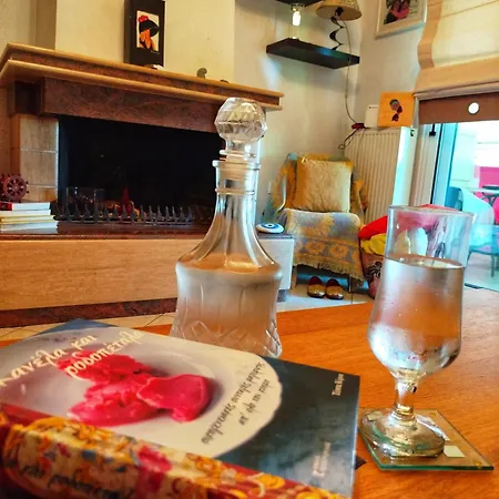 Just Steps From The - Central, Stylish & Comfortable * بلاتامونيس