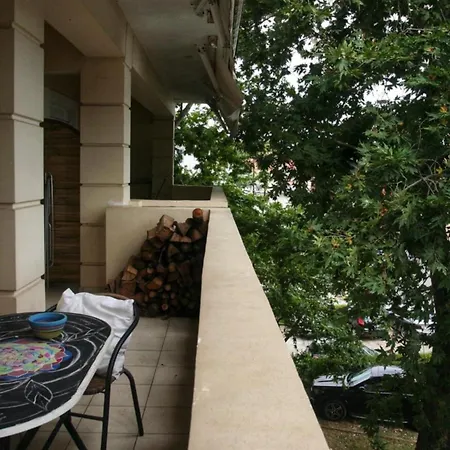 شقة Just Steps From The - Central, Stylish & Comfortable