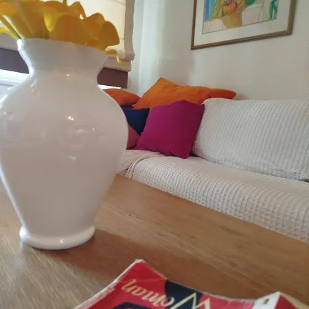Apartamento Just Steps From The - Central, Stylish & Comfortable Platamonas