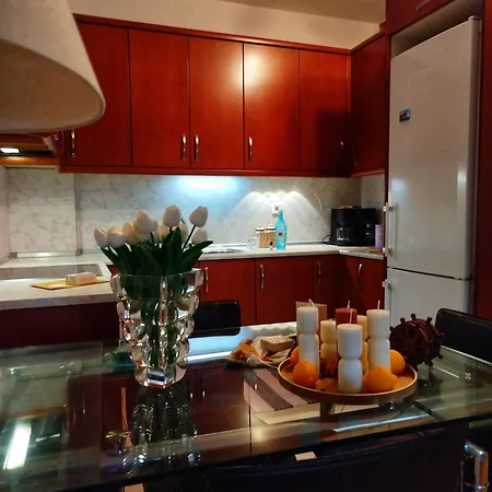 Just Steps From The - Central, Stylish & Comfortable * Platamonas