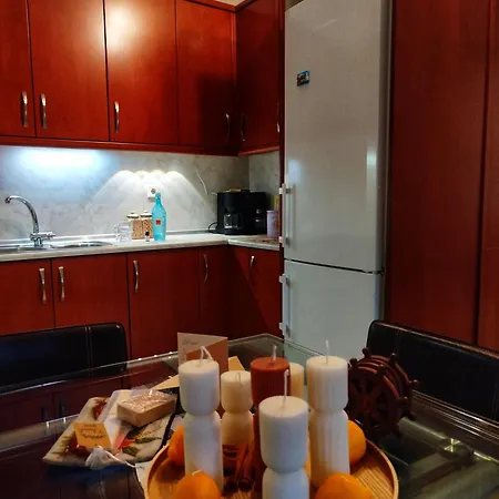 Just Steps From The - Central, Stylish & Comfortable * Platamonas