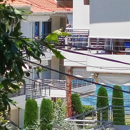 Apartamento Just Steps From The - Central, Stylish & Comfortable