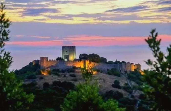 Just Steps From The - Central, Stylish & Comfortable Apartamento