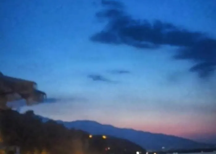 Apartamento Just Steps From The - Central, Stylish & Comfortable